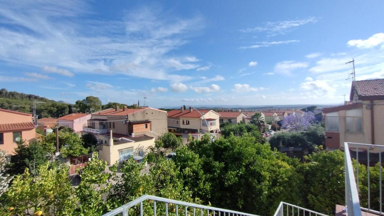 Casa Vacanze "Villa Severina" Iun R6166 R6692 Carbonia Kültér fotó