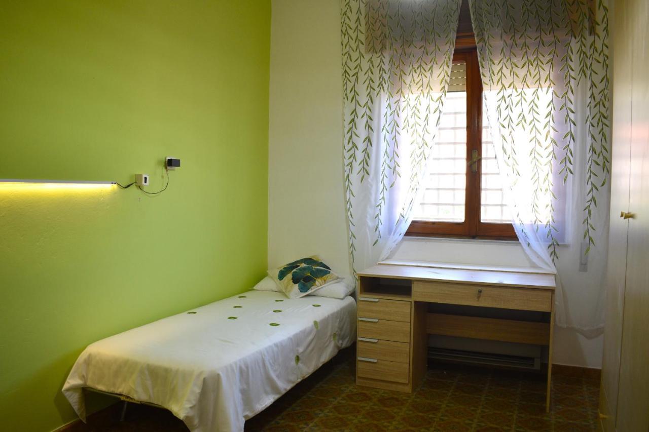 Casa Vacanze "Villa Severina" Iun R6166 R6692 Carbonia Kültér fotó
