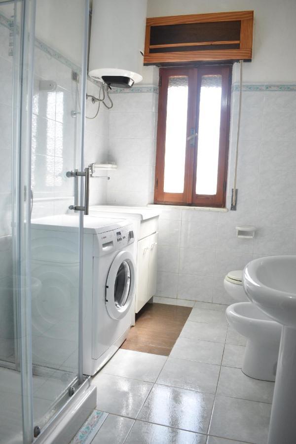 Casa Vacanze "Villa Severina" Iun R6166 R6692 Carbonia Kültér fotó